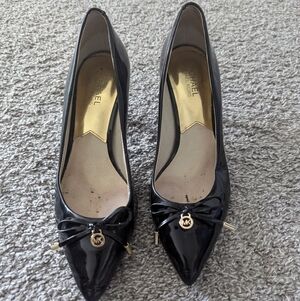 Michael Kors Black Patent Mid Heel "Nancy" With BW Charm
